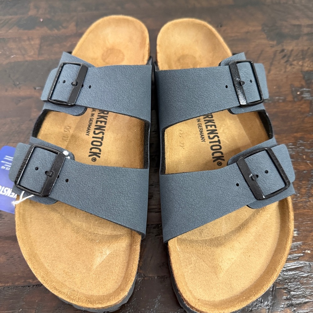 Birkenstock NWT Arizona Double Buckle Sandals in Basalt Gray L11, M9, EU 42
